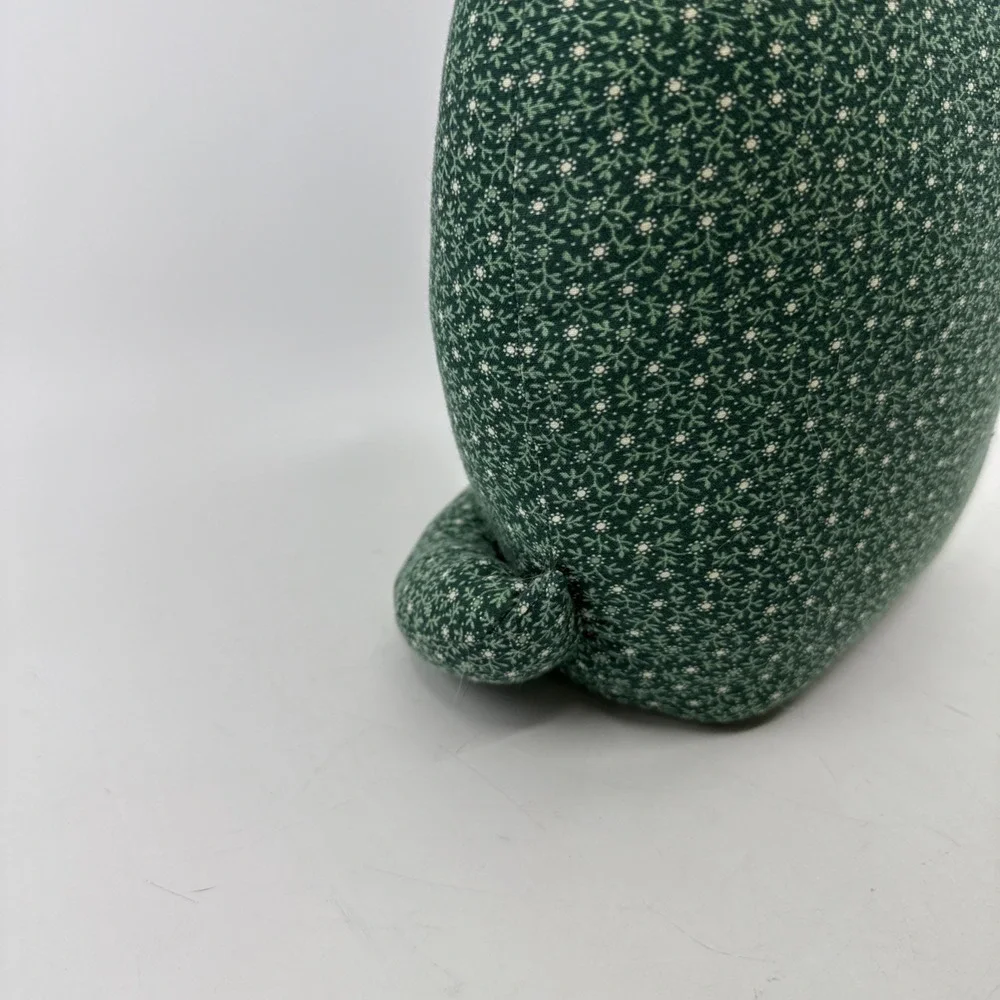 Green Cat‎ Sitting Fabric Door Stopper Flowers 15